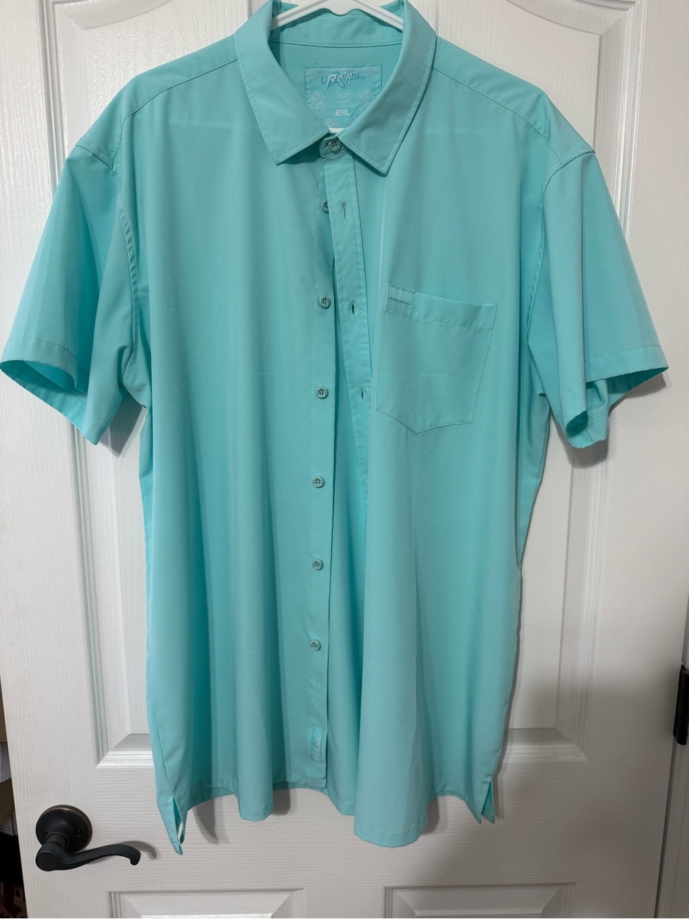 Men's Short-Sleeve Button-Down Shirt in Aqua by Retro Rifle
